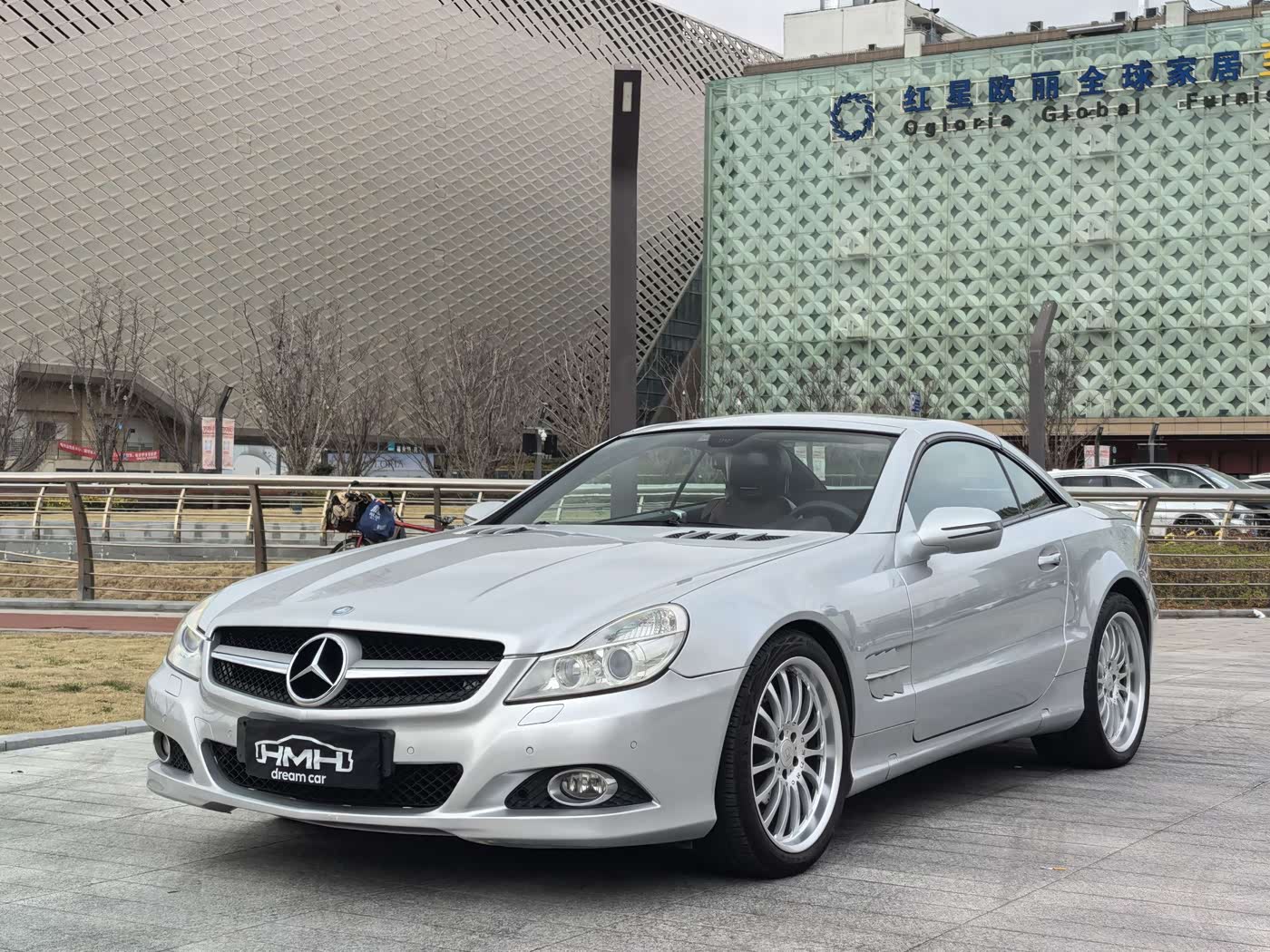 Mercedes-Benz SL-Class