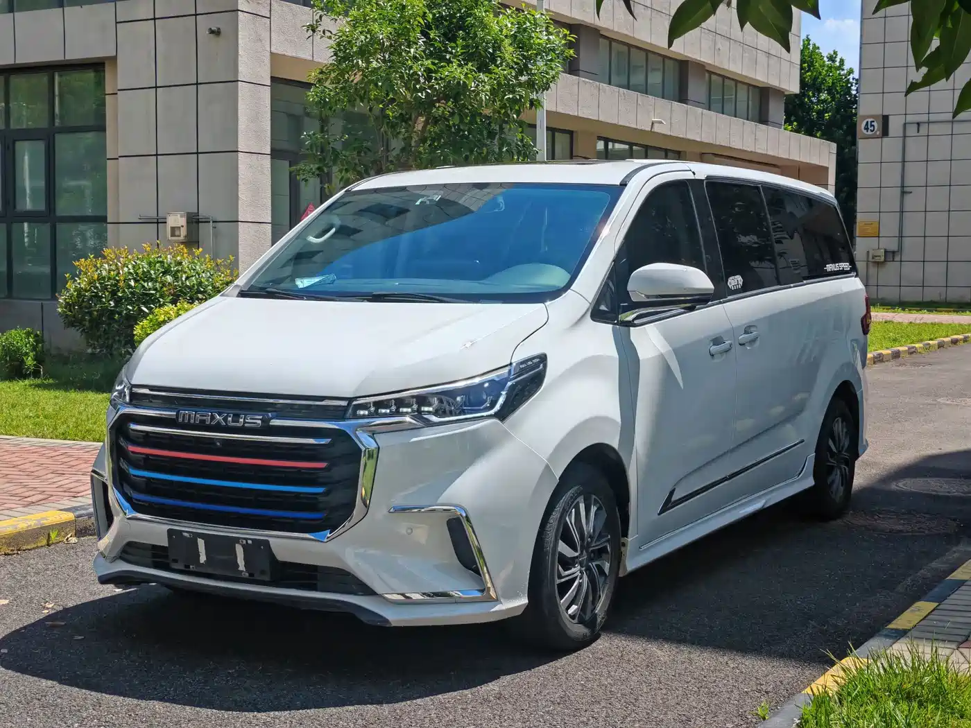 SAIC Maxus Maxus G20 2020 2.0T Gasoline Automatic Luxury