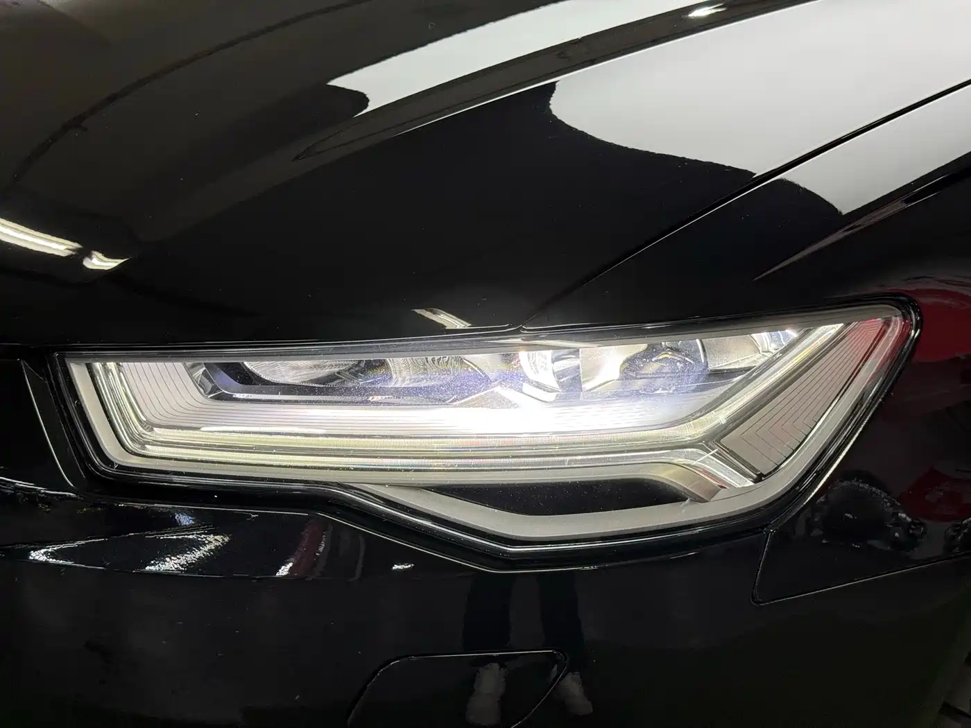 Audi A6L 2018 30th Anniversary 45 TFSI quattro Sport фото 23