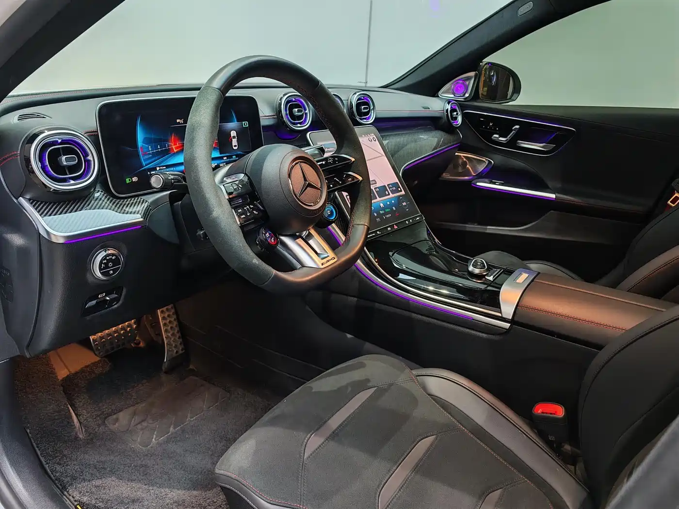 Mercedes-Benz C-Class AMG 2024 AMG C 43 4MATIC фото 10