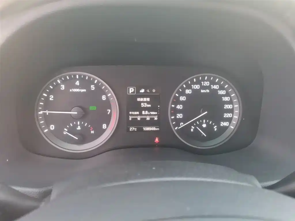 Hyundai Tucson 2015 1.6T Dual Clutch 2WD Smart фото 12