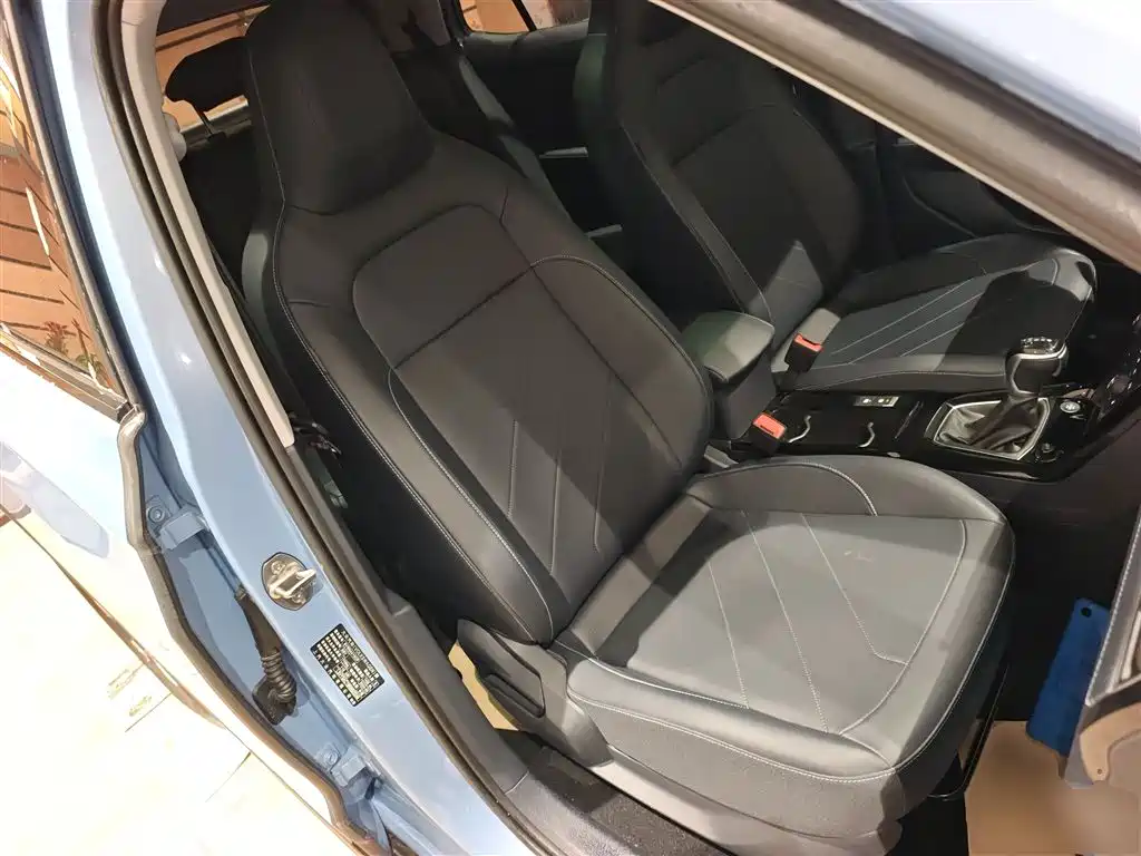 Volkswagen Tharu 2025 New Edge 300TSI Enjoyment Edition фото 16