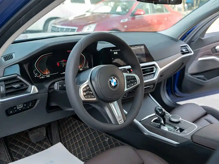 BMW 3 Series 2020 325i M Sport Package фото 21