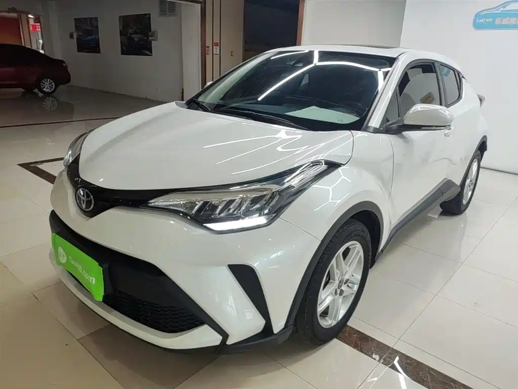 Toyota C-HR 2023 Model 2.0L Comfort Edition