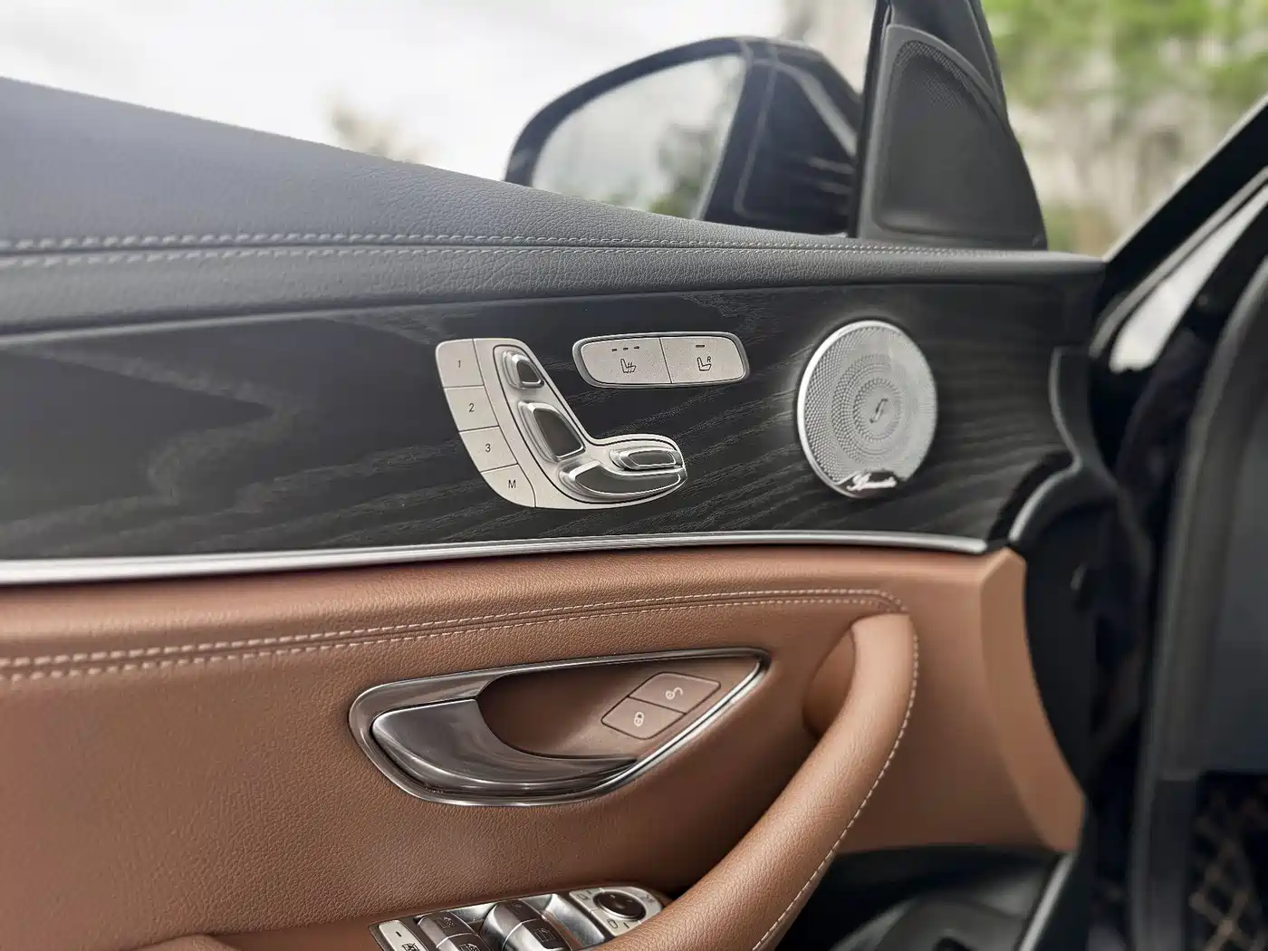Mercedes-Benz E-Class 2020 Facelift E 300 L Sport Exclusive фото 9