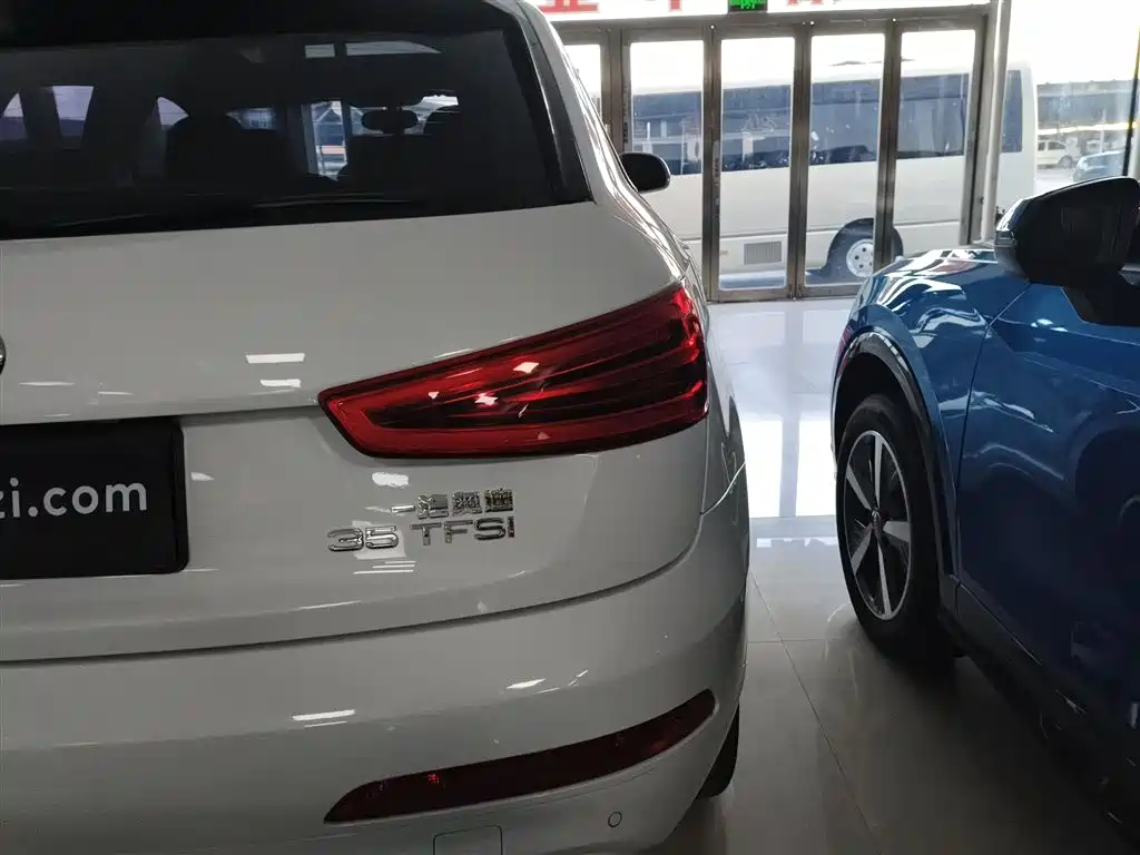 Audi Q3 2016 35 TFSI Heritage Edition Comfort фото 8