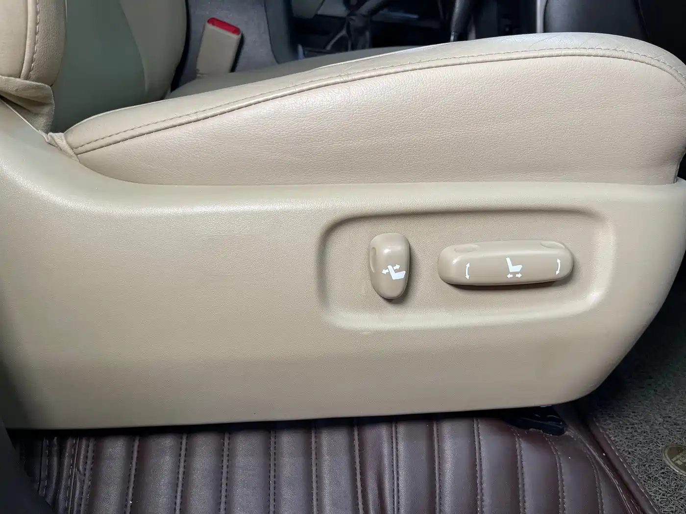 Toyota Land Cruiser 2011 2010 Model 4.0L Automatic VX