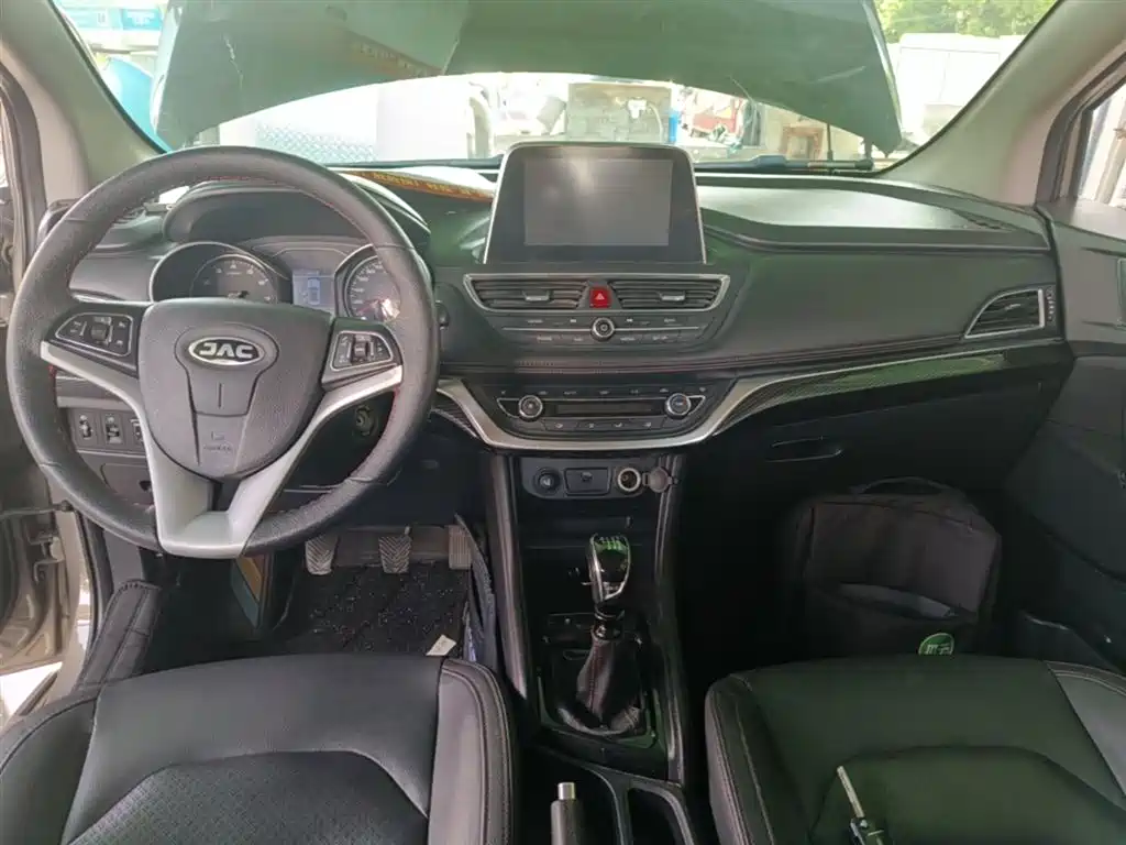 JAC Motors Refine S3 2018 2017 1.5L Manual Luxury Smart