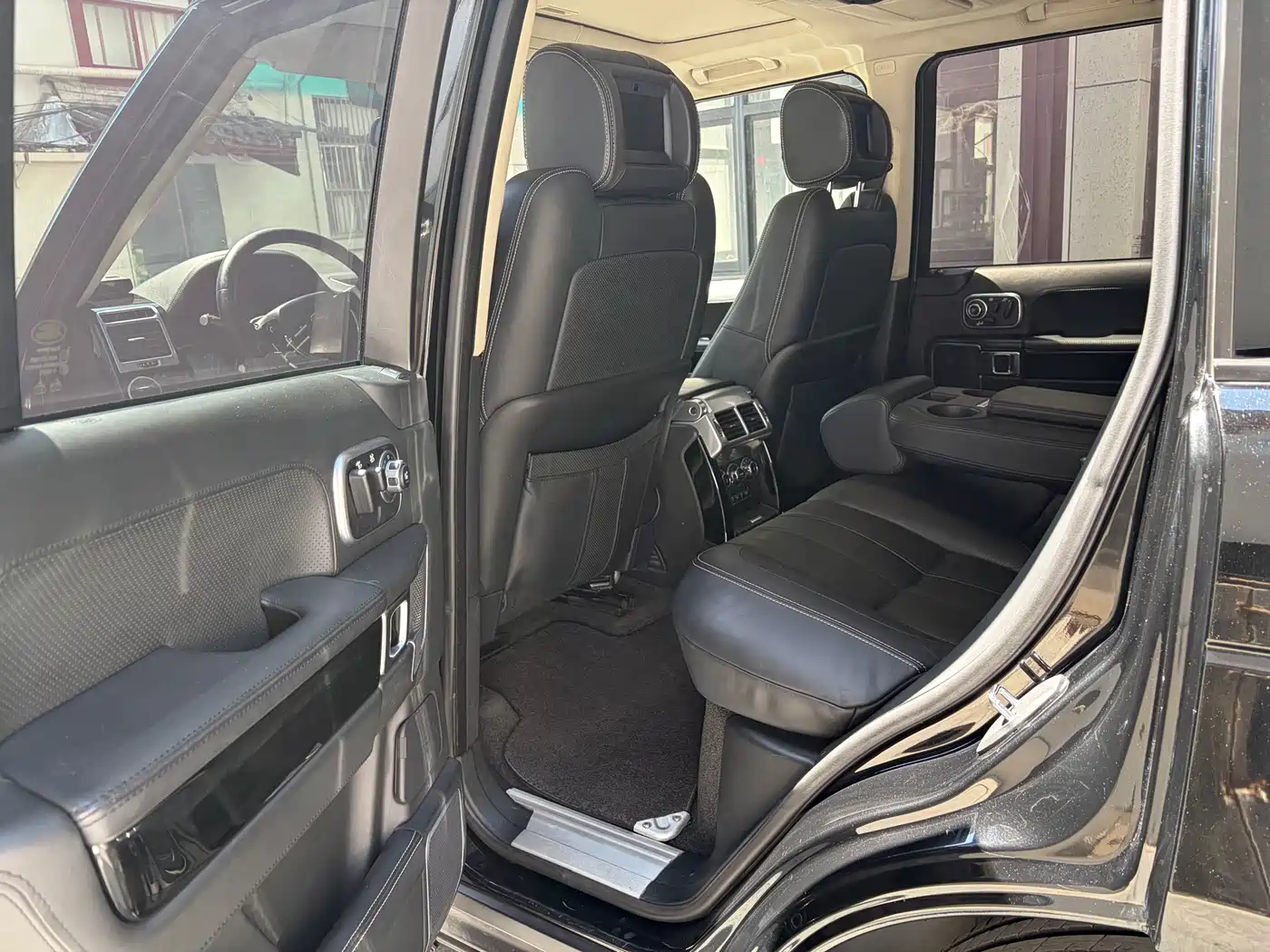 Land Rover Range Rover 2011 5.0 SC V8 Ultimate Edition фото 11