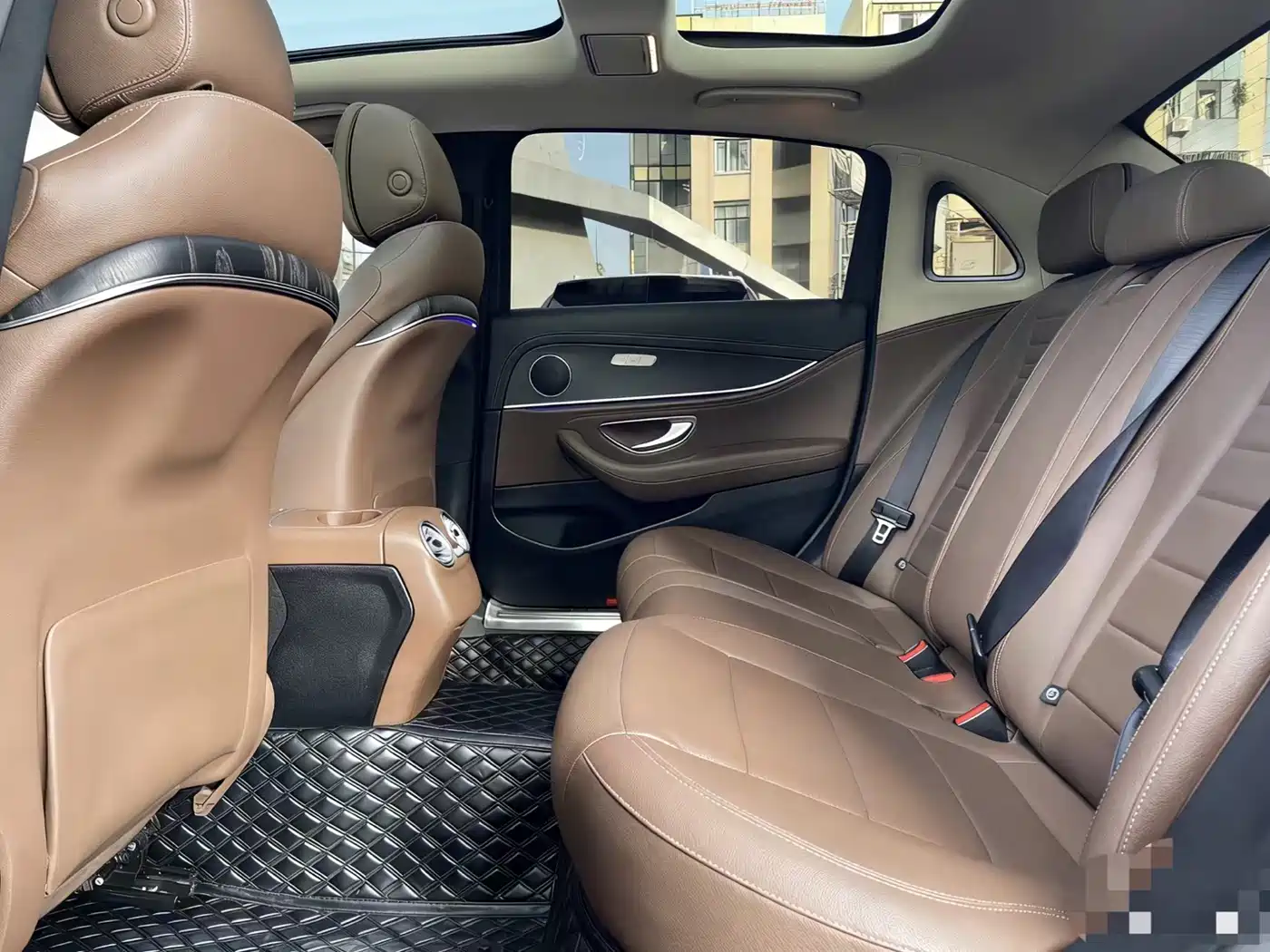 Mercedes-Benz E-Class 2020 Facelift E 260 L Sport фото 5