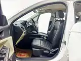 Photo 10 - Ford Escort
