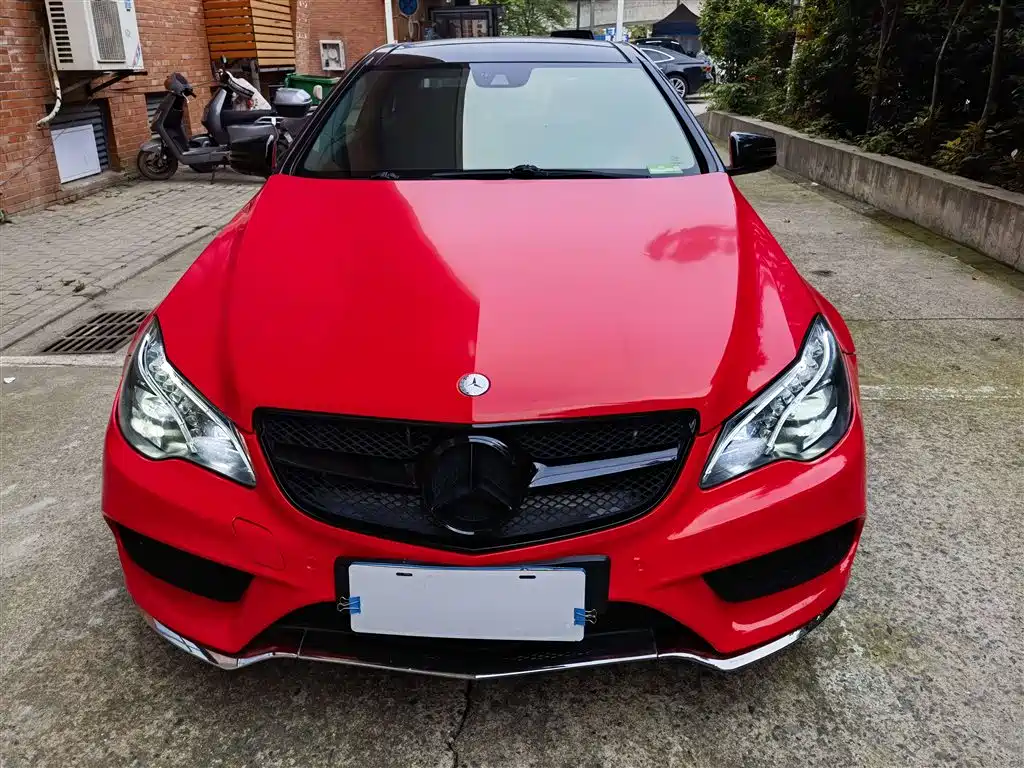 Mercedes-Benz E-Class (Import) 2010 E 260 CGI Coupe фото 2