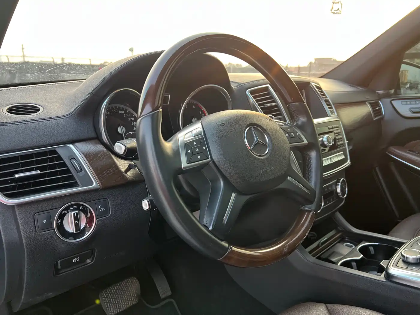 Mercedes-Benz GL-Class 2013 GL 500 4MATIC фото 17
