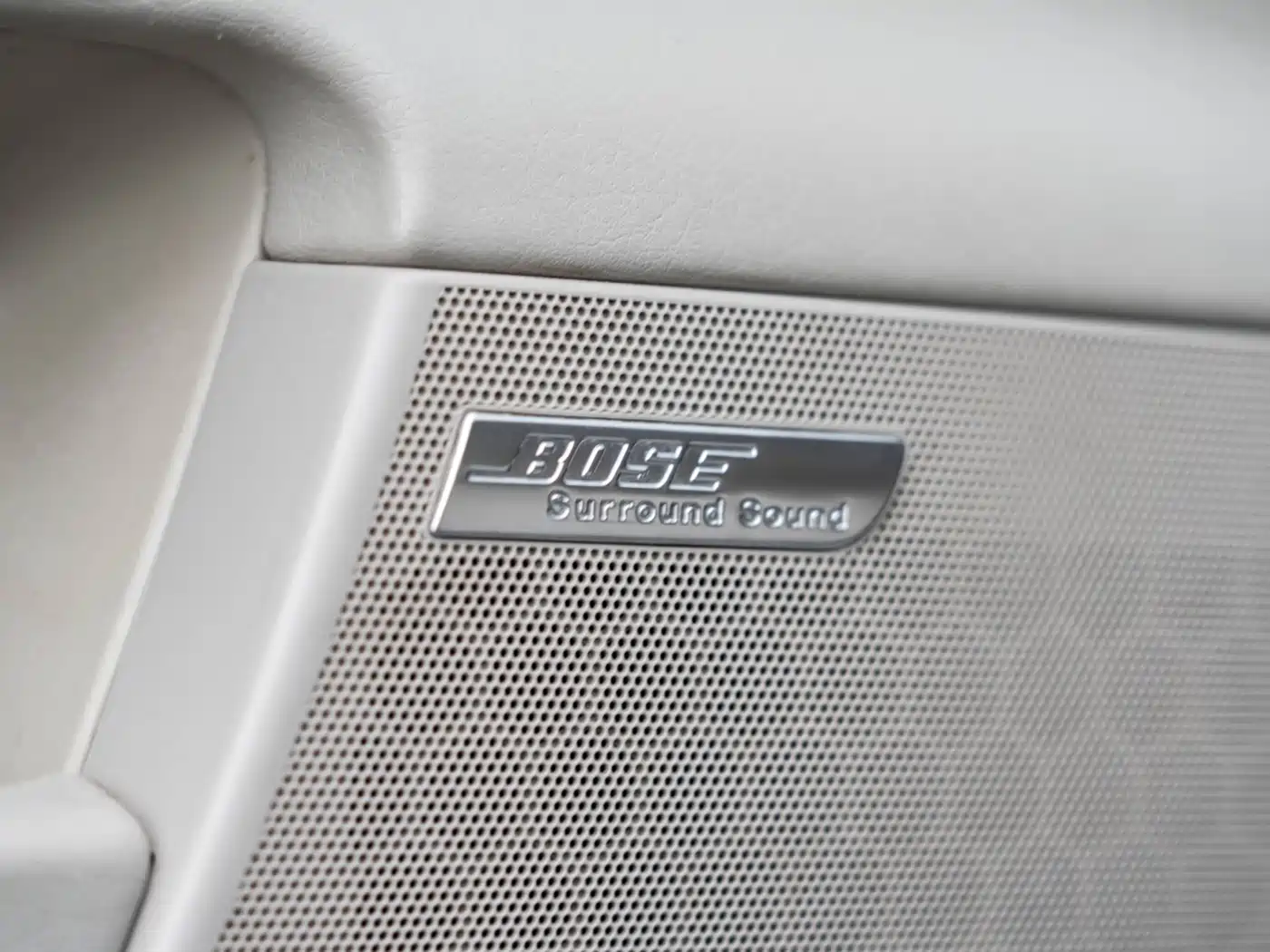 Audi A6L 2010 2.4L Luxury фото 13