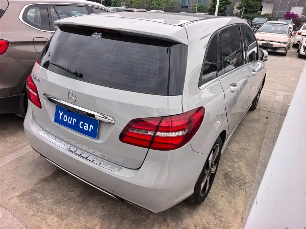 Mercedes-Benz B-Class 2017 B 200 Style фото 6