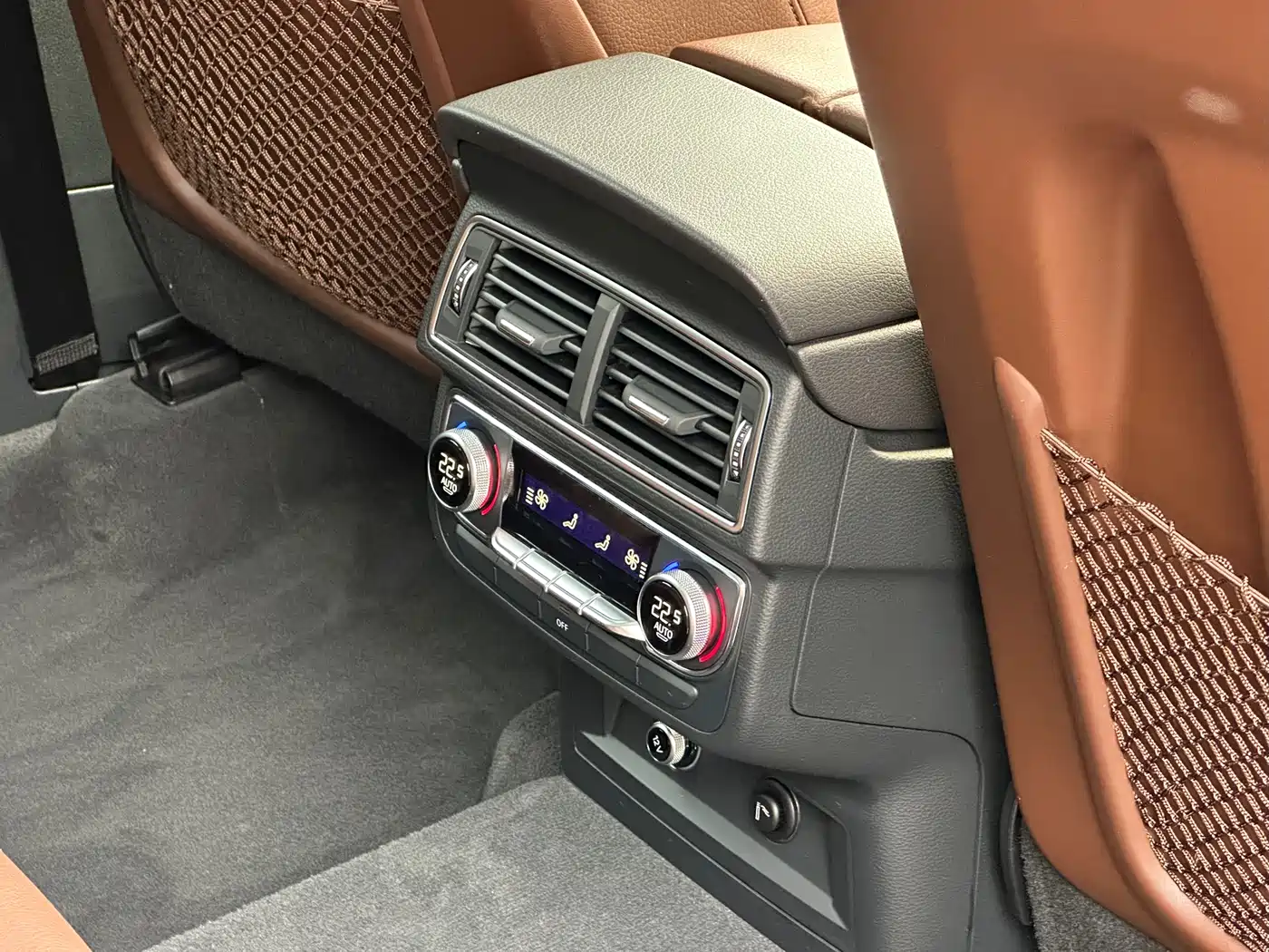 Audi Q7 2018 45 TFSI S line Sport фото 11