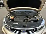 Фото 21 - Geely Vision X3