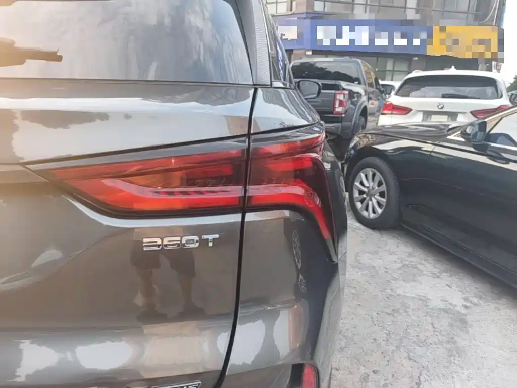 Фото 8 - Changan CS75 PLUS