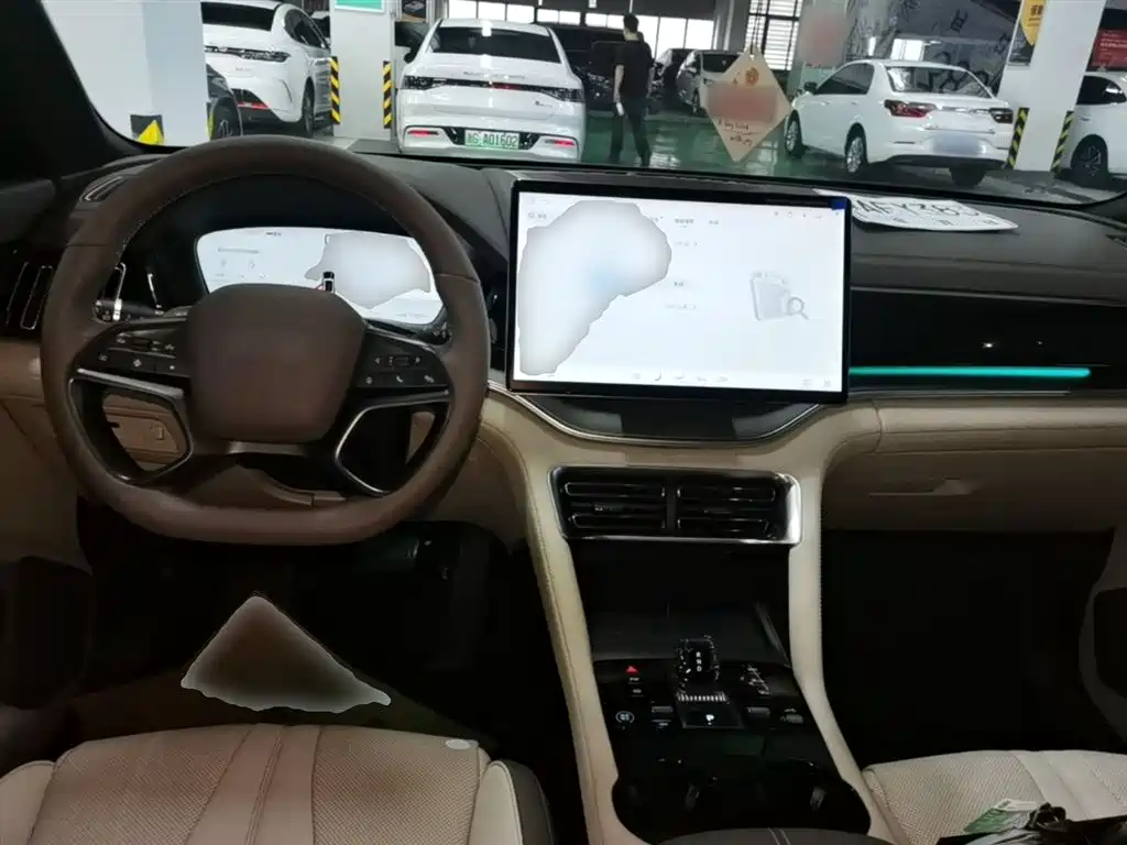 BYD Song PLUS PHEV 2025 DM-i Smart Driving Edition 112KM Honor фото 10