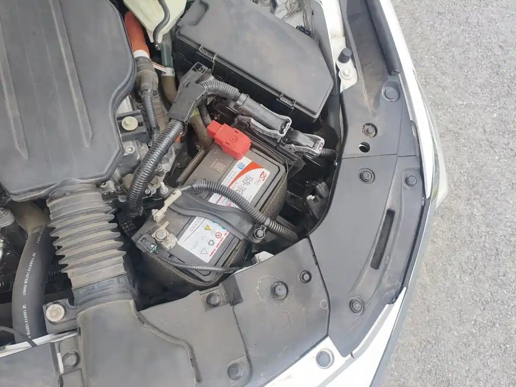 Фото 22 - Honda Accord