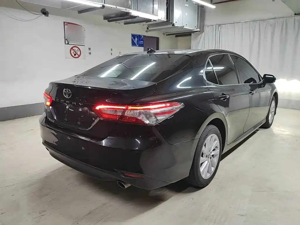 Toyota Camry 2023 2023 2.0GVP Leading Edition