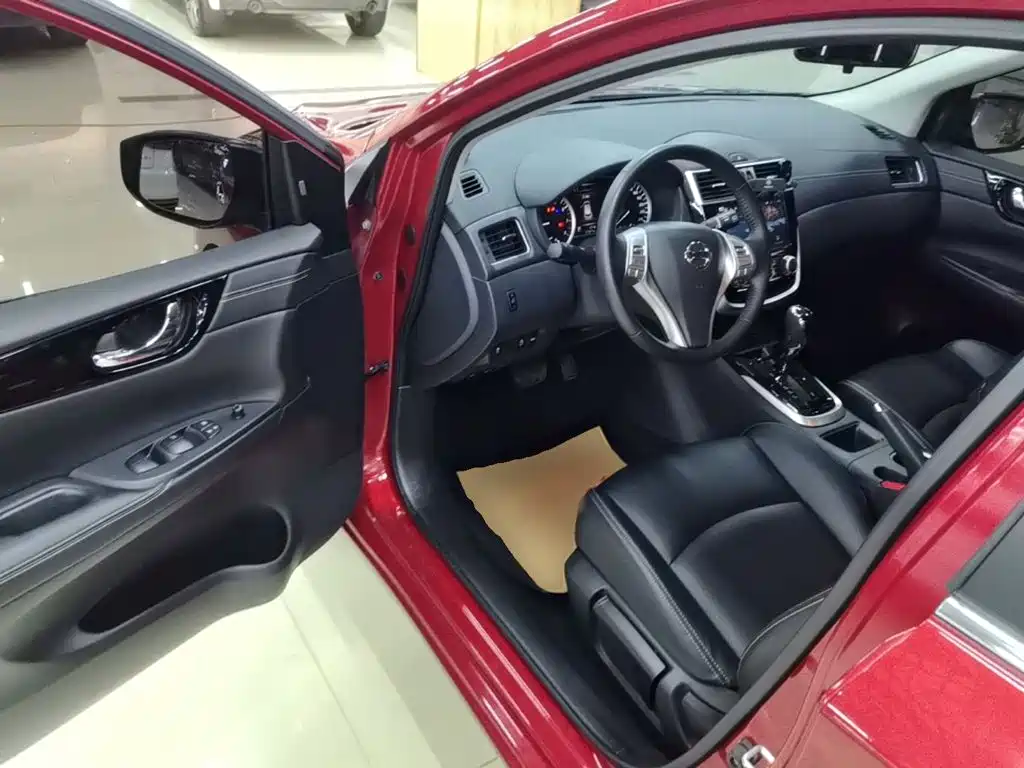 Nissan Tiida, миниатюра 16