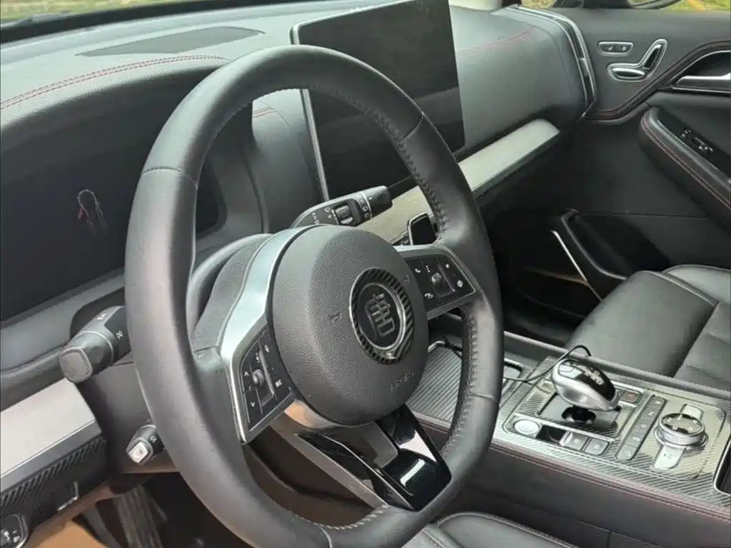BYD Tang New Energy 2018 DM 2.0T Full-time 4WD Smart Connect Creation Edition 5-seater China V фото 9