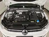 Photo 20 - Volkswagen Golf
