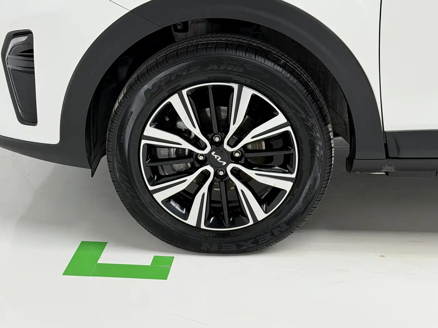 Kia KX1 2021 1.4L CVT Fun Edition фото 8
