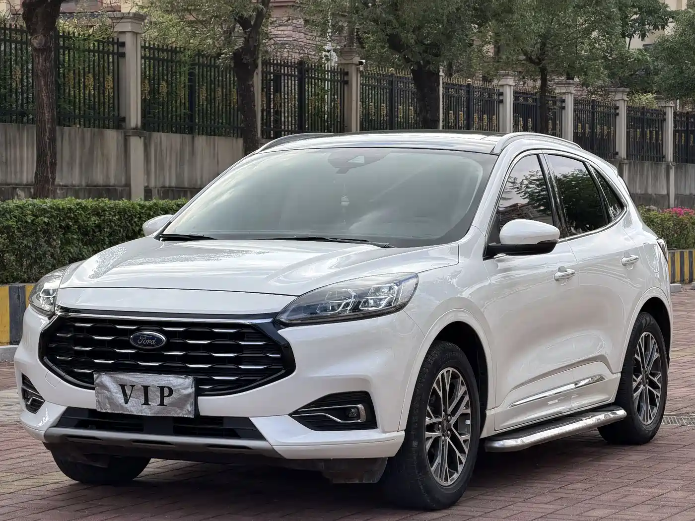 Ford Escape 2020 EcoBoost 245 AWD Premium Edition