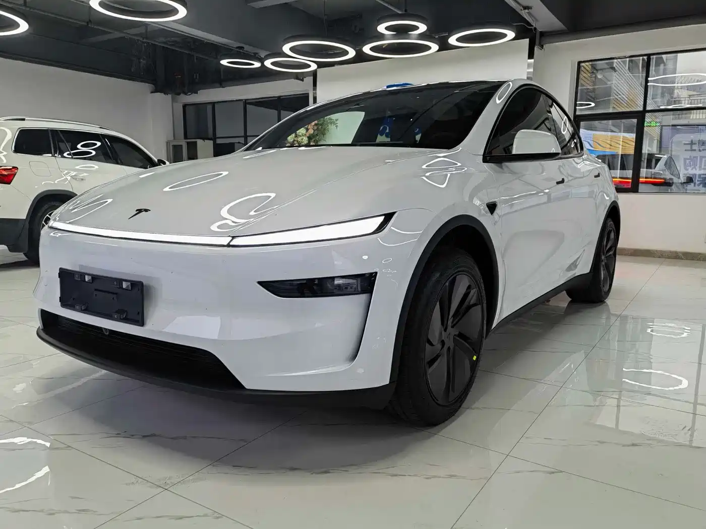 Tesla Model Y 2026 2026 Rear-Wheel Drive