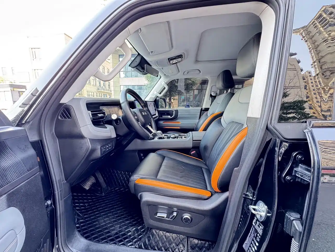 BAIC ORV Beijing Offroad BJ40 2024 2.0T New Urban Hunter Edition Knight фото 4