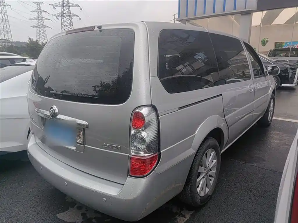 Buick GL8 2014 2.4L Comfort Edition фото 7