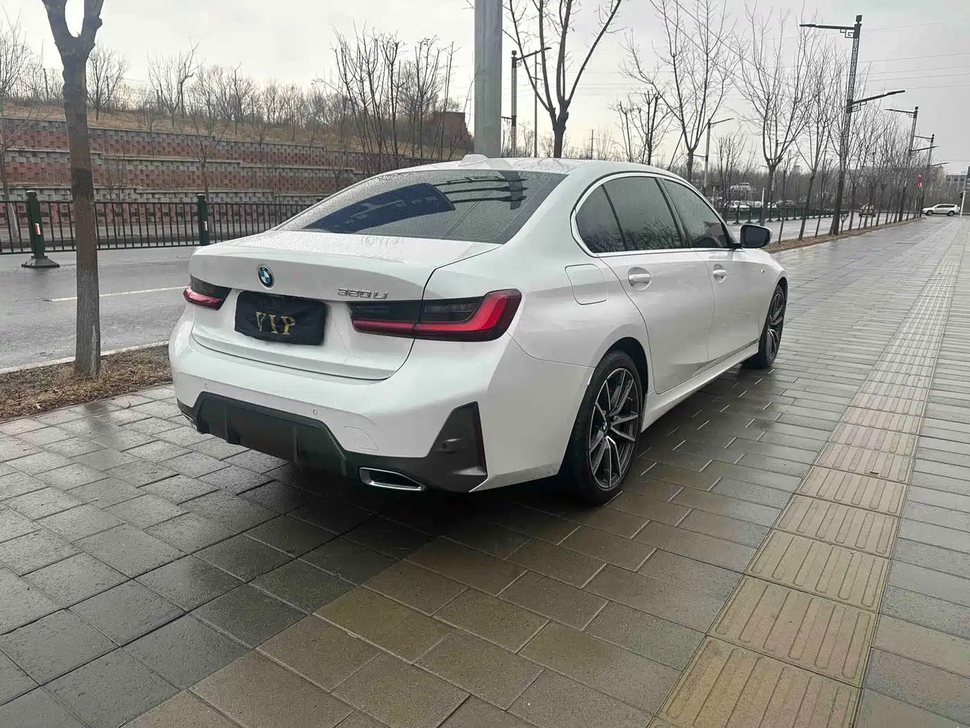 BMW 3 Series 2023 320Li M Sport Package фото 9