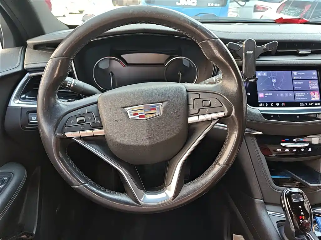 Cadillac XT6 2020 28T 7-Seater Trend Edition фото 3