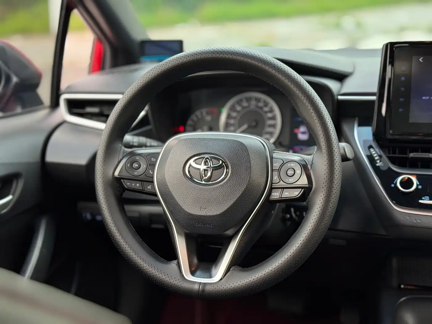 Toyota Levin 2021 TNGA 1.5L CVT Leading Edition фото 8