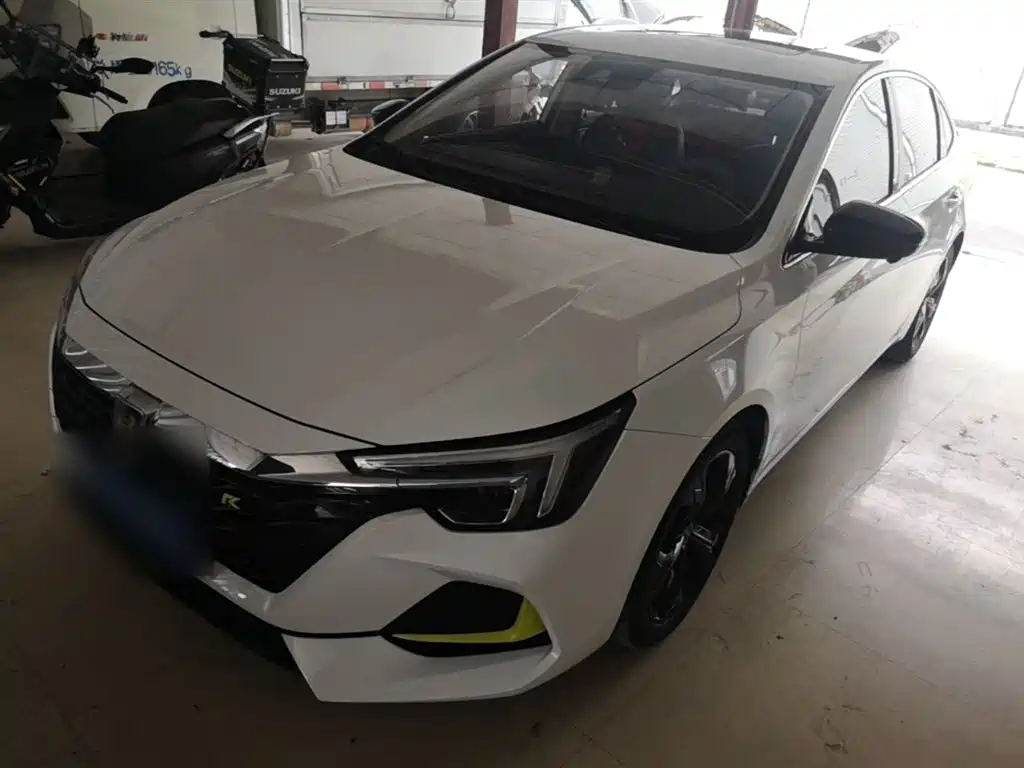 Roewe i6 MAX 2020 Model 300TGI Automatic Cool & Smart Edition