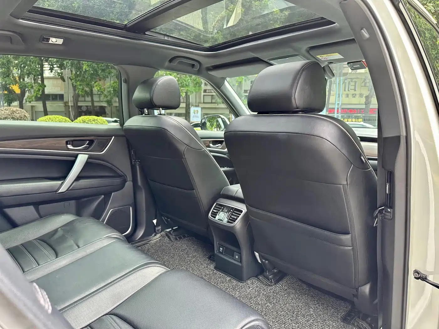Honda UR-V 2017 2017 240TURBO 2WD Luxury Edition China V