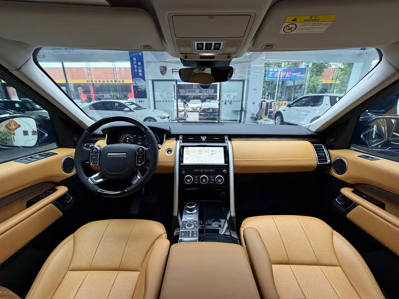Land Rover Discovery 2017 3.0 SC V6 HSE фото 20