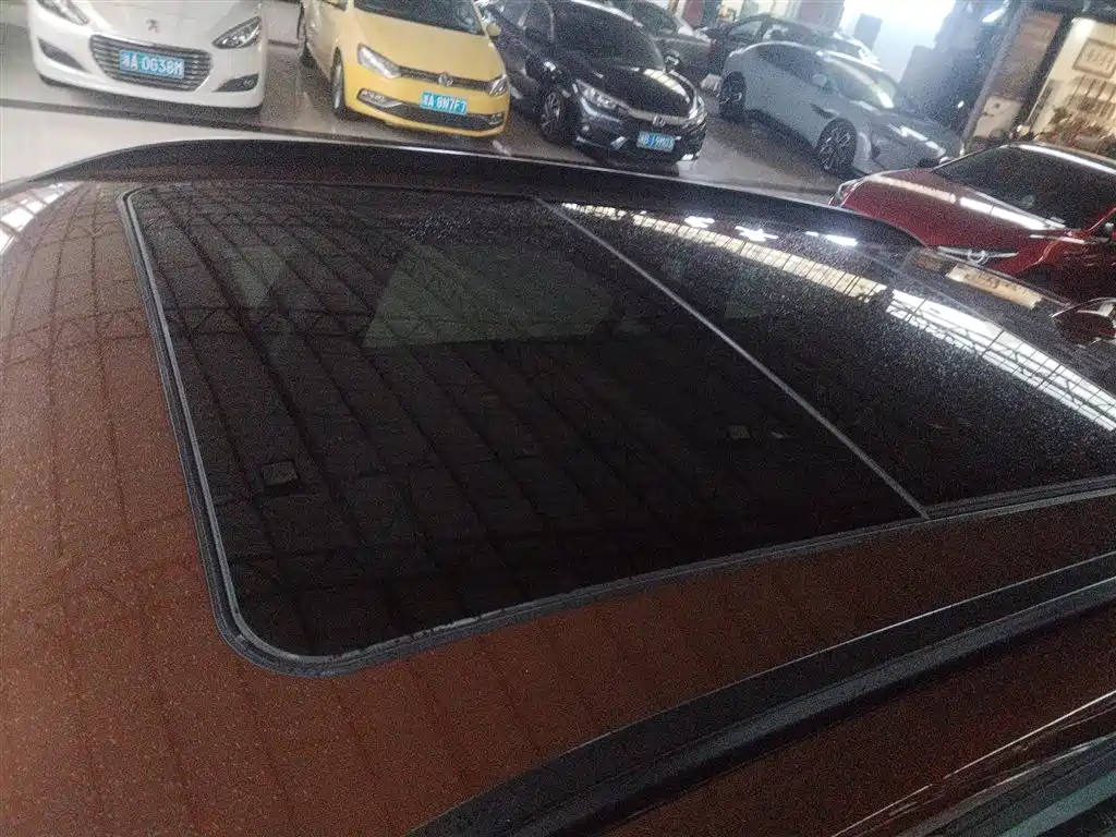 BMW X1 2016 sDrive18Li Premium Model фото 26