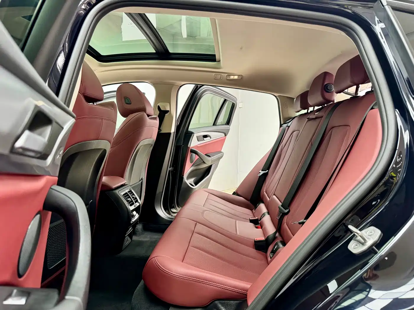 BMW X4 2022 xDrive 25i M Sport Package фото 9