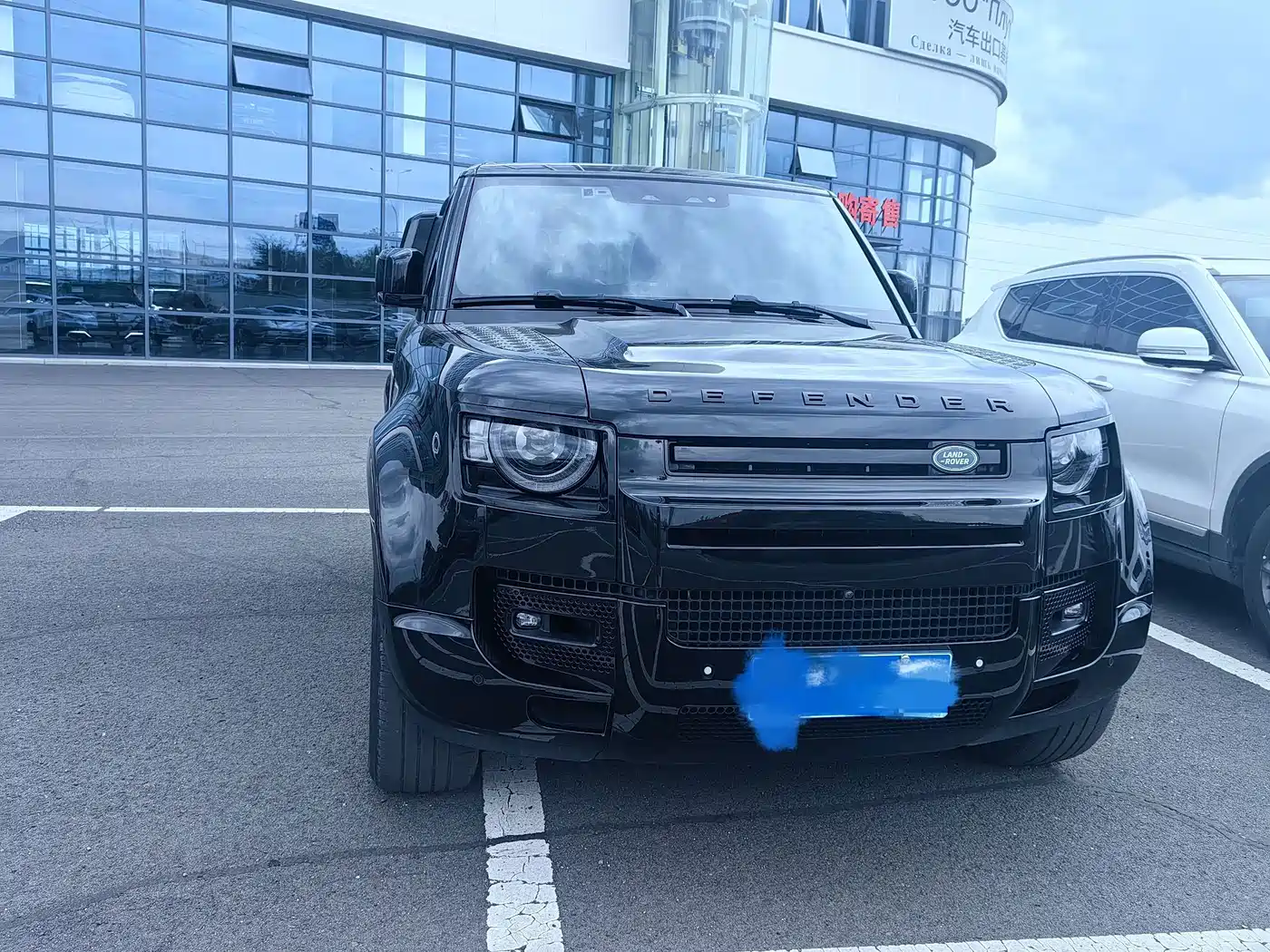 Land Rover Defender 2022 Model 90 3.0T P400 XS