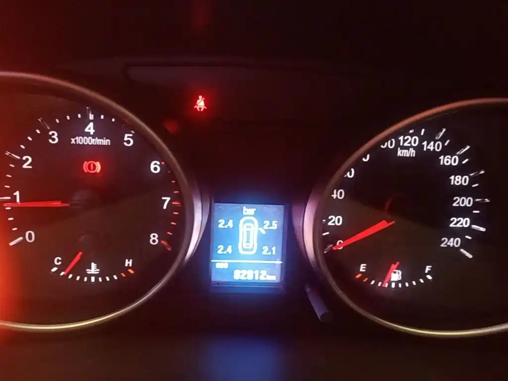 Haval H6 2013 Sport Edition 1.5T Manual 2WD Elite фото 12
