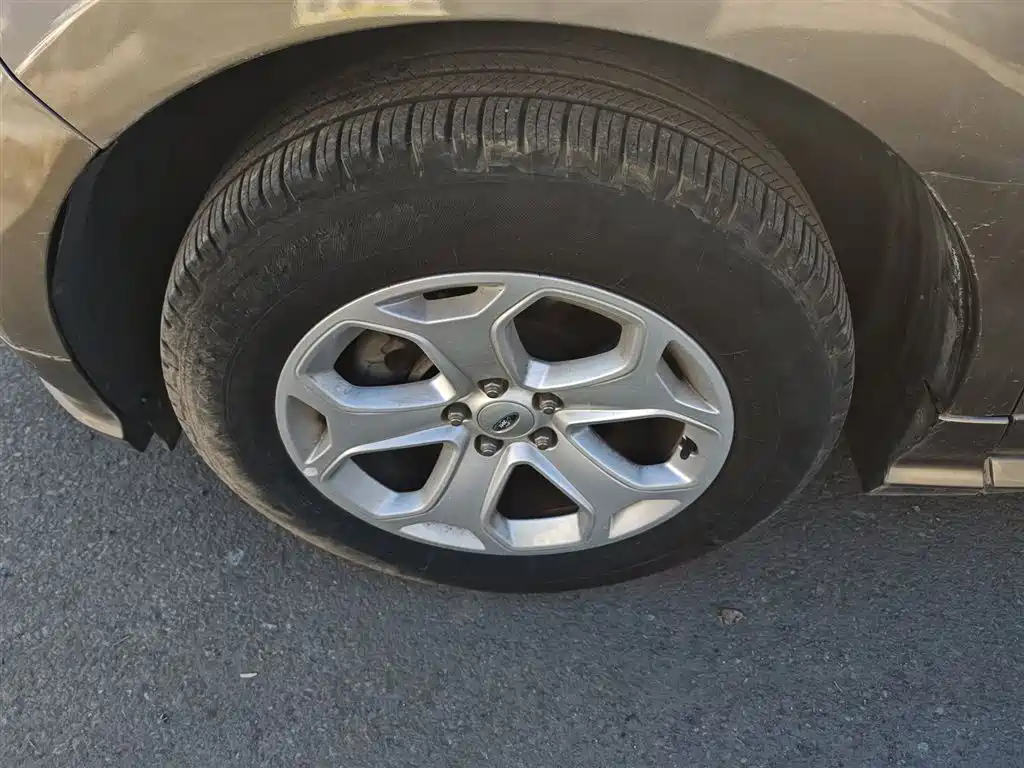 Ford Edge (Import) 2015 2012 2.0T Elite Sunroof Edition