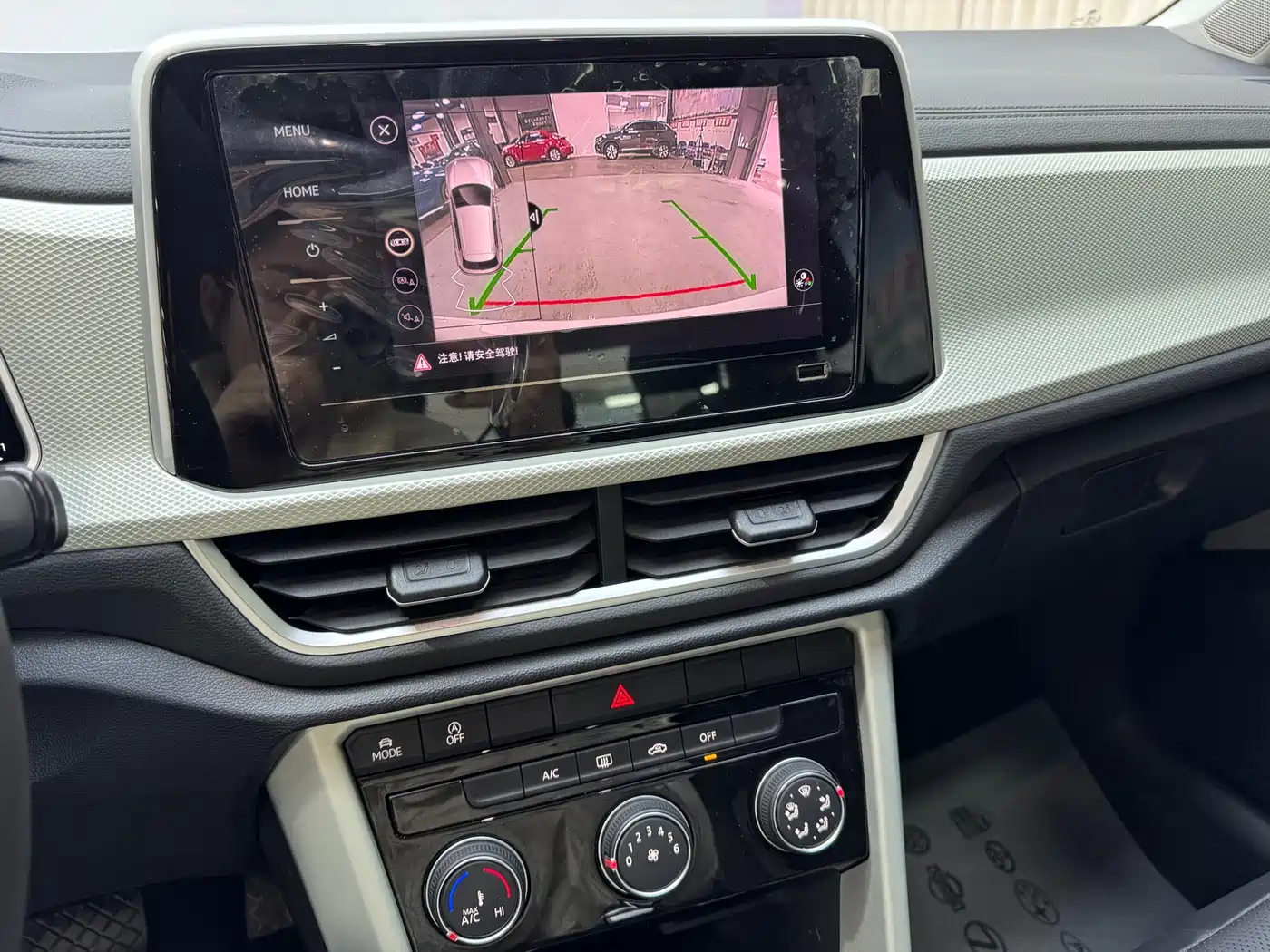 Volkswagen T-ROC 2023 280TSI DSG 2WD Time Edition фото 17