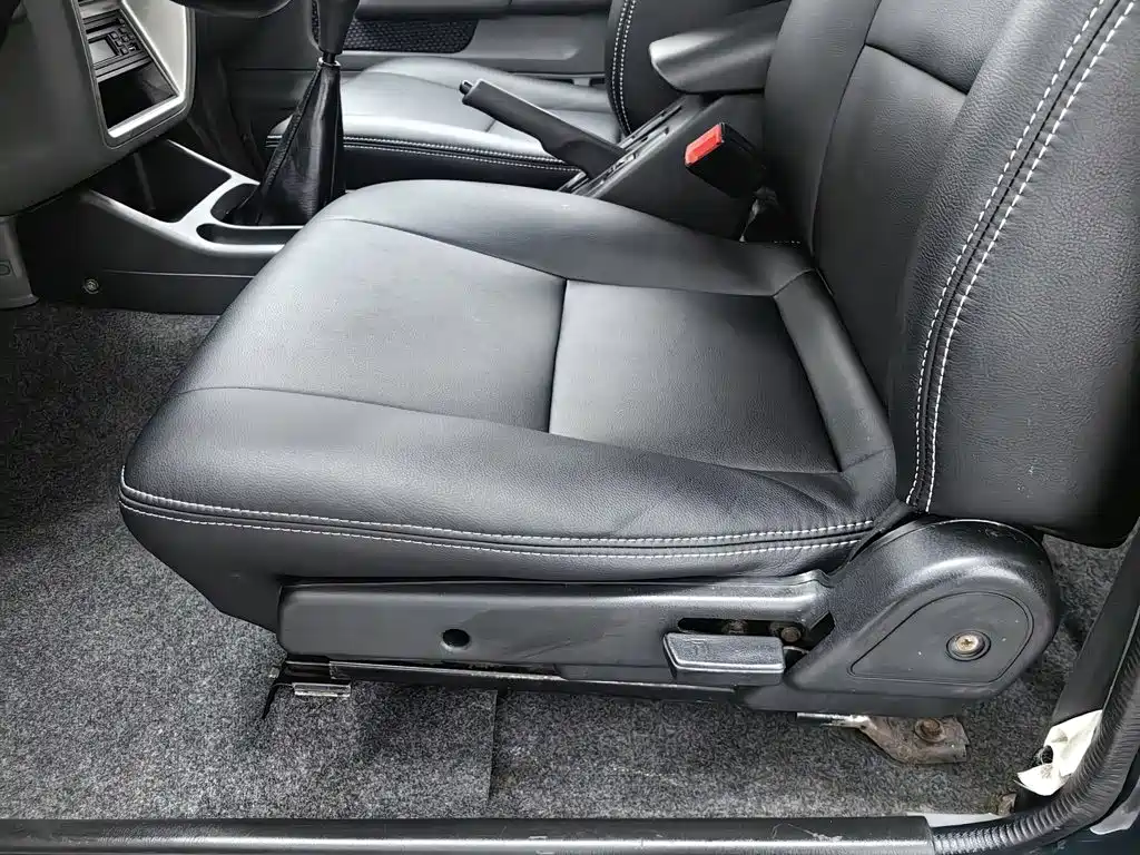 Dongfeng Ruiqi 2016 2015 2.8T Xingye Edition 2WD Standard ZD28D11-4DA