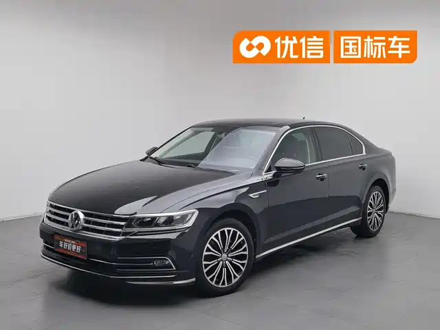 Volkswagen Phideon 2018 Facelift 380TSI FWD Business — фото 1
