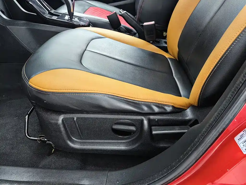 JMCG New Energy Yizhi EV3 2022 2022 Mini Radar Joy Run Edition