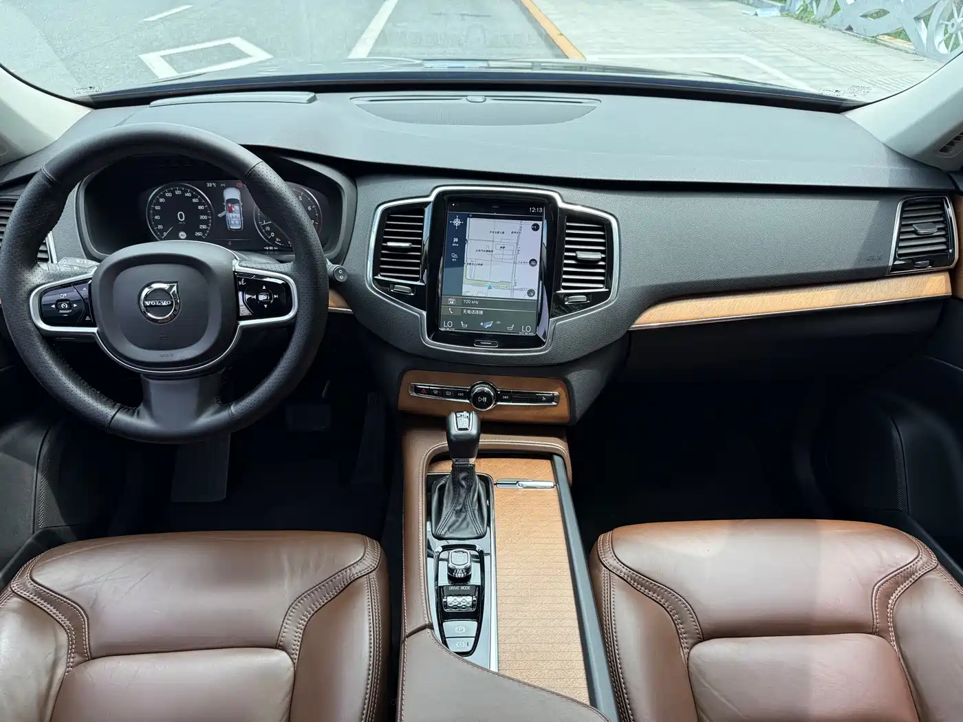 Фото 6 - Volvo XC90