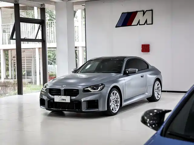BMW M2 2025